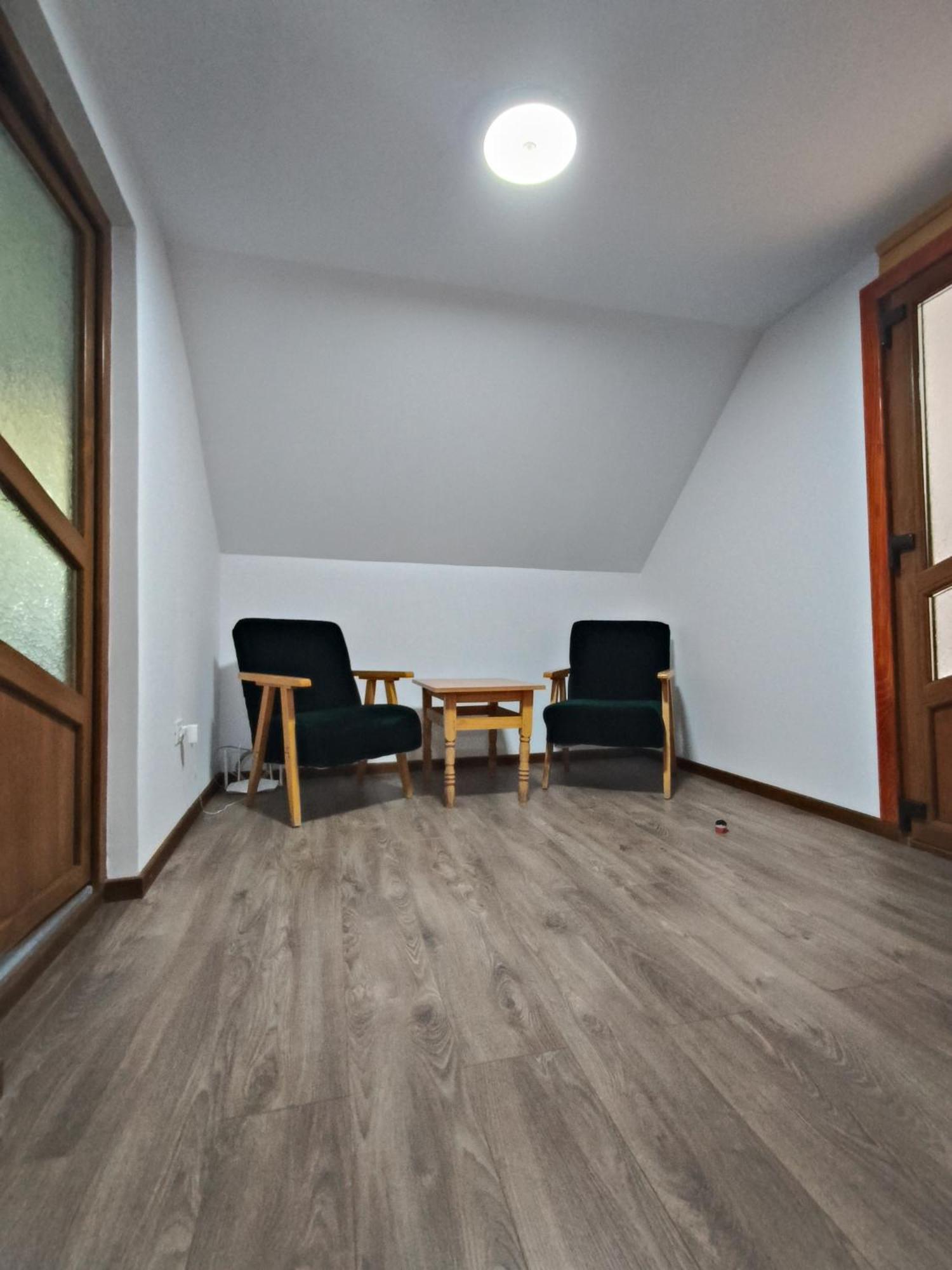 Family&Friends Apartment Ceahlau Ngoại thất bức ảnh